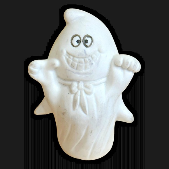 The Unbranded Brand Other - 1990s Ceramic Ghost Figurine Superhero Cape Halloween Decor Kitschy VTG